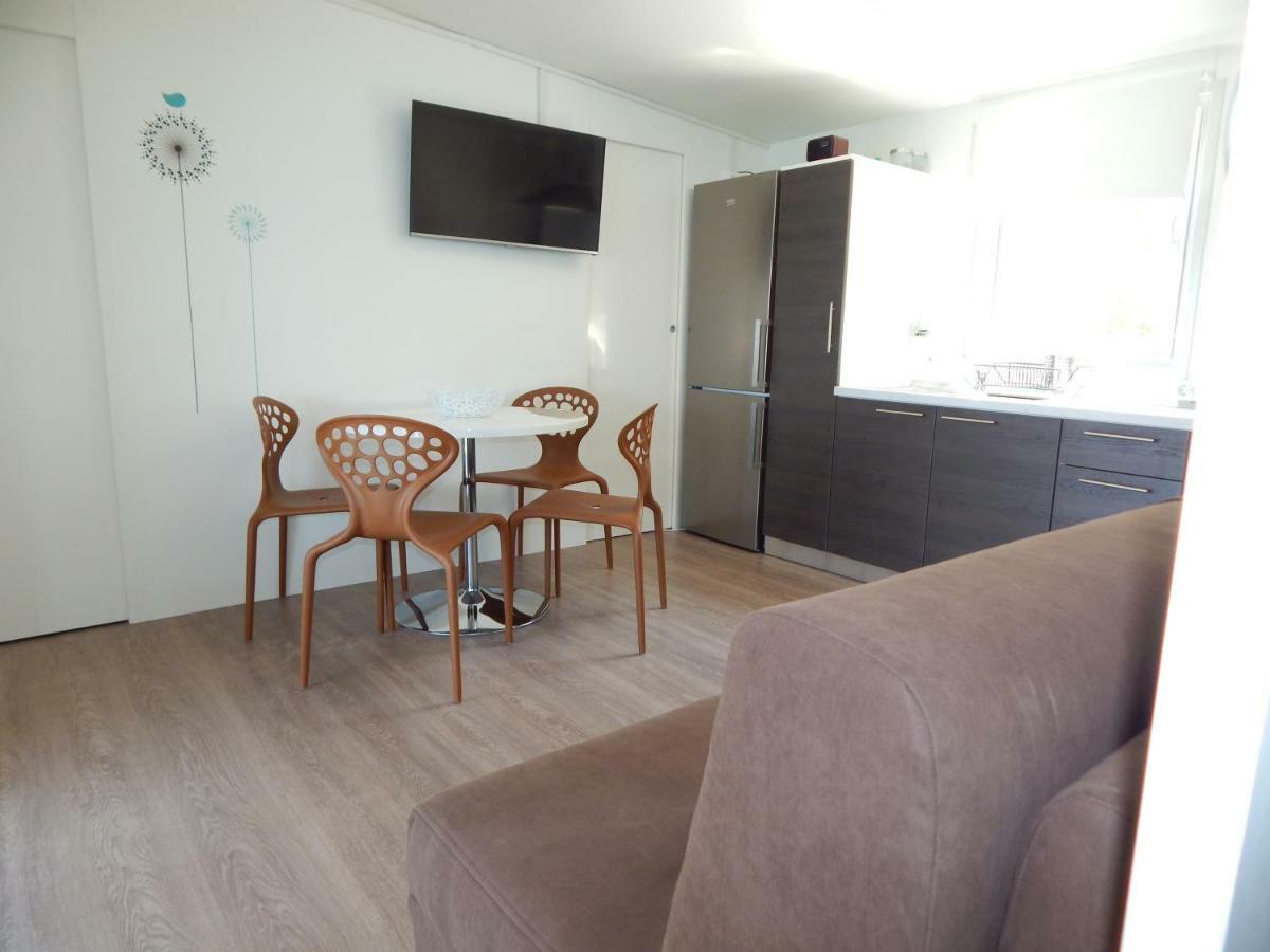 Mobile House On Drage Beach Пакоштане Экстерьер фото